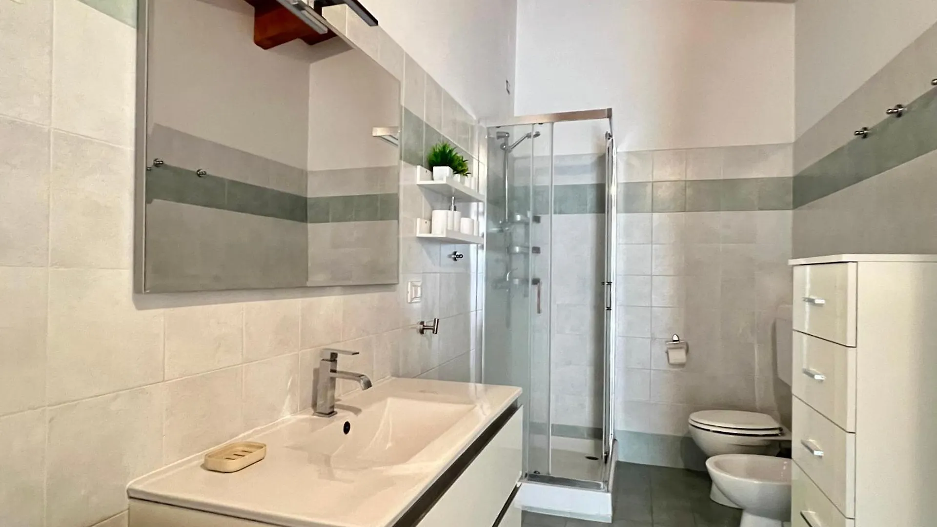 Big Attico Goldoni 2 Bagni Duomo-M4 Lin Airport Διαμέρισμα Μιλάνο 0*,